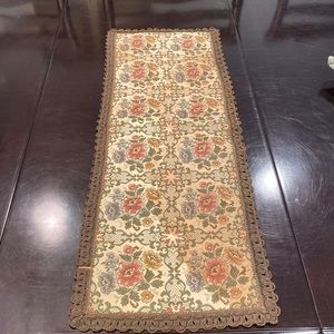 Vintage floral 2.5 ft runner and two coasters.